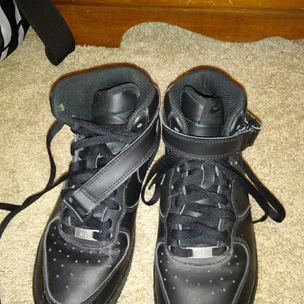 Woman's sneakers